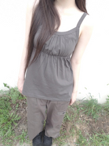 lia sleeveless