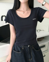 "ONLY" レタリングUネックショートスリーブTシャツ
