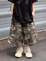 hip patch camo bermuda pants