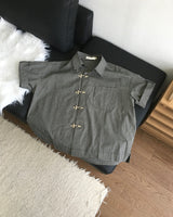 バックル ショートスリーブ シャツ