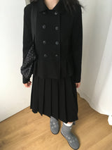 カラーレッドボタンジャケット