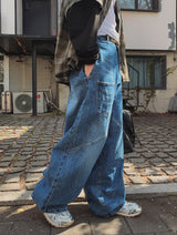 Post pocket cutting wide denim pants