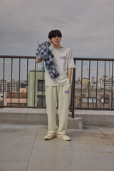 QT8 x USA TAKUMA ステイケイション·スウェットパンツ (クリーム)