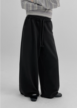 [MADE] Hitin Cutting Oversized-Fit Banded Waist Pants