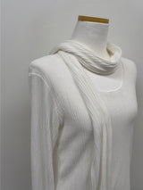 [Muffler set] プリーツUネック長袖Tシャツ