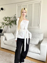 1451. Rabbit off-sholder strap T
