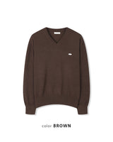 Seron V-Neck Patch Knit