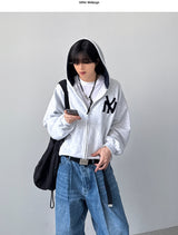 Applique クロップフードジップアップ