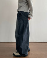 Derek Curved Denim Pants