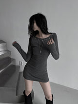 nine eyelet slim one-piece (2color)