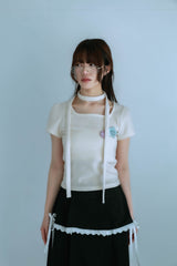 チョーカーバッジTシャツ(アイボリー)