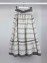 CARROT BUTTON FULL SKIRT (2C)
