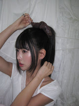 IDMT pop scrunchie (Brown)