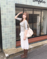 Vネック シャーリング Tシャツ