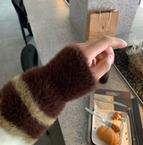 Liu Mohair Dangara Round Knit