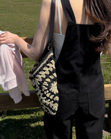 Leo Lapia Shoulder Bag