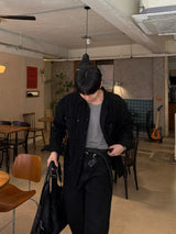ブラックコーティングデニムパンツ