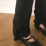 モンド シャーリング プリーツ レイヤード ブーツカット パンツ