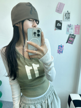 V-NECK SEMI-CROP PRINT LONG SLEEVE T💚💙 - 2 COLORS
