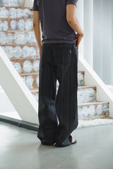 ニードストライプワイドデニムパンツ(Black)