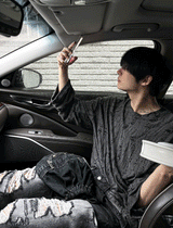 summer grunge over damage knit