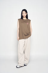25SS SCRIPT LOGO OUTLINE SLEEVELESS COCOA