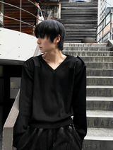 Shoulder patch V-neck semi-crop knit