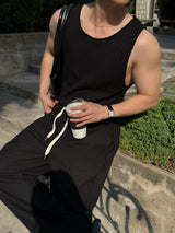 Rocky cutting sleeveless