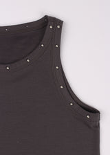 STUD SLEEVELESS