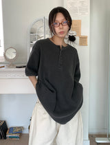 WAFFLE BUTTON OVERSIZED TEE (3C)