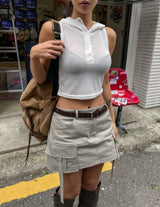 テティストラップカーゴミニスカート