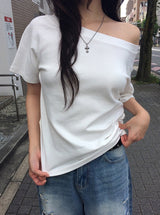 Soa Plain Unbalance Off-Shoulder Short-Sleeve T-Shirt
