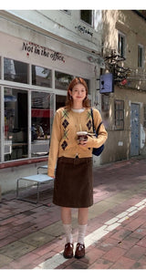 Argyle pattern wool knit cardigan