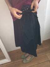 Hitch Flare Nylon Banding Midi Skirt