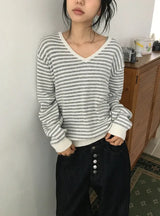 26FW★ [BAONHAUS] Sevnin Stripe V-Neck Knit