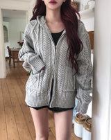[wool30%] ウッズケーブル ツーウェイニット フード付きジップアップ
