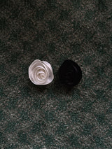 ローズフラワーブローチ (WHITE, BLACK 2COLORS!)