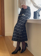 [Two-piece set] Rosy color matching knit cardigan banding skirt set