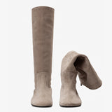 WRINKLE BOOTS IN OAT MILK