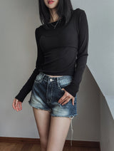 Watery washing vintage denim shorts