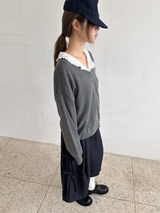v neck loose knit top