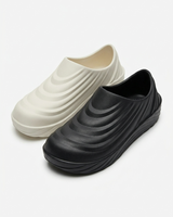 Bold Wave Clog