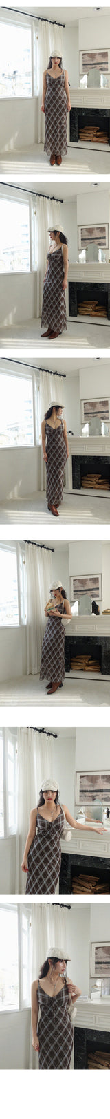 FLOWER EMBROIDERY HUNTING CAP