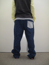 Denim Contrast Lettering Sweatpants (2 Colors)