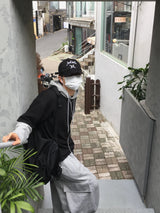 グレーレイヤーフードロングスリーブTシャツ4C