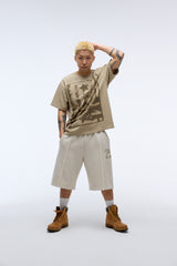 サウンドウェーブアートワークダメージウォッシングTシャツ (ベージュ)