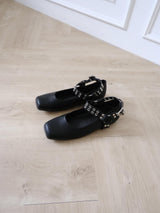 eyelet square flats
