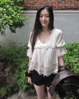 [ pure beauty 🤍 ] hees puff white & lace blouse