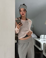 Hug Basic Standard U-Neck Knit