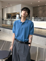Three-Button Collar Short Sleeve Knit